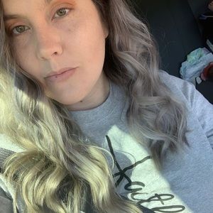 Meet your Posher, Kara